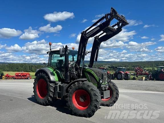 Fendt 516 Vario Tractores