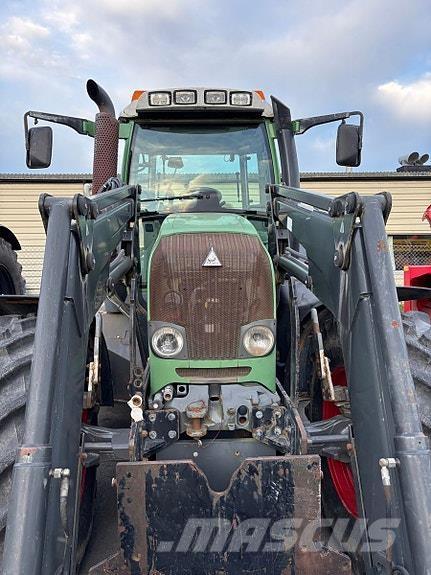 Fendt 716 Vario Tractores