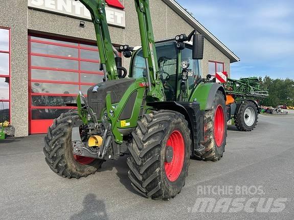 Fendt 724 VARIO Tractores