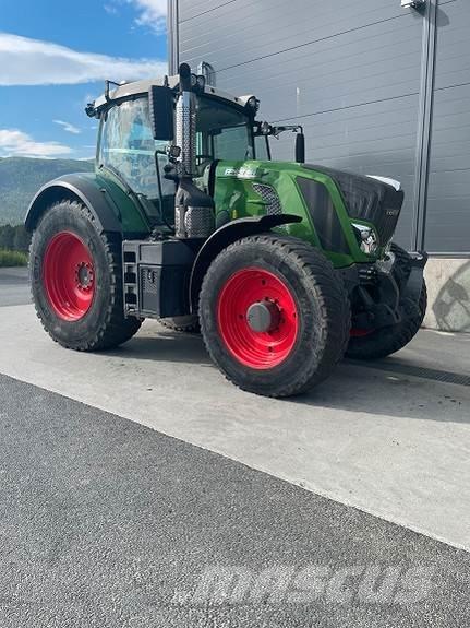 Fendt 828 Vario Tractores