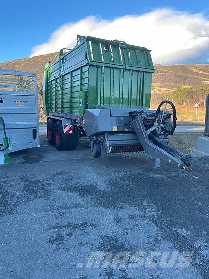 Fendt Tigo 40 MR D Otros equipos usados para la recolección de forraje