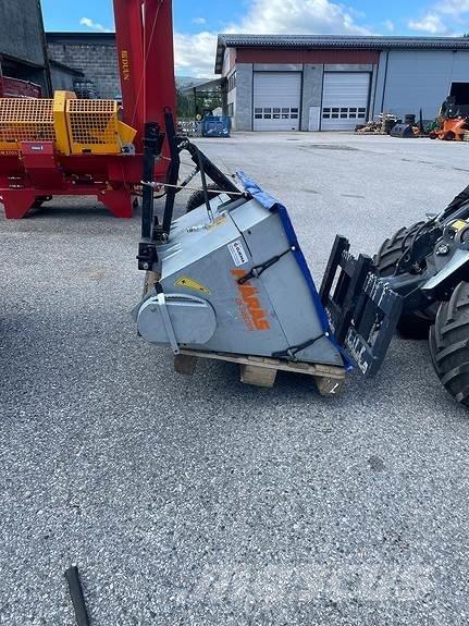  Fjarås 400/1100 Otros equipos para carreteras y quitanieves