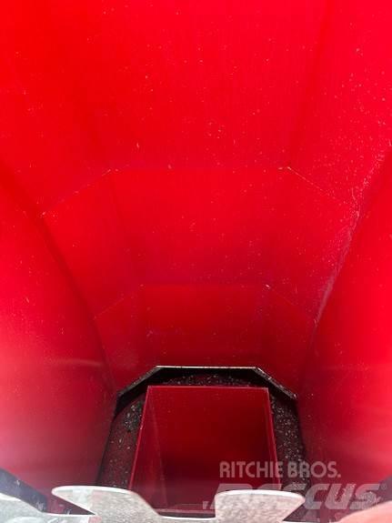 Globus GSF 245-18 Otros equipos para carreteras y quitanieves