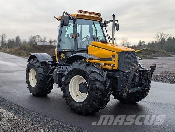 JCB 2135 4WS Tractores