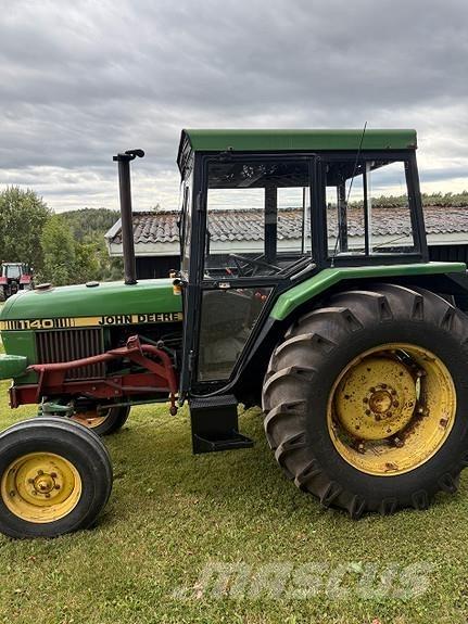 John Deere 1140 Tractores