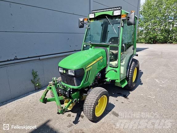 John Deere 2032R Tractores