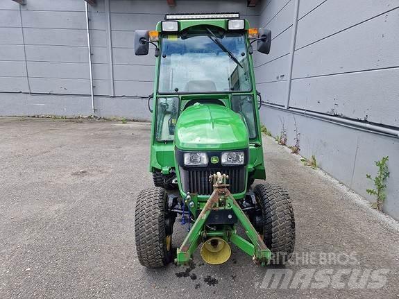 John Deere 2032R Tractores