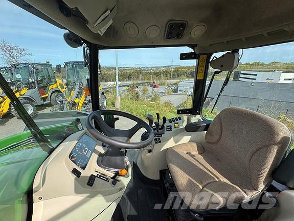 John Deere 3720 Tractores