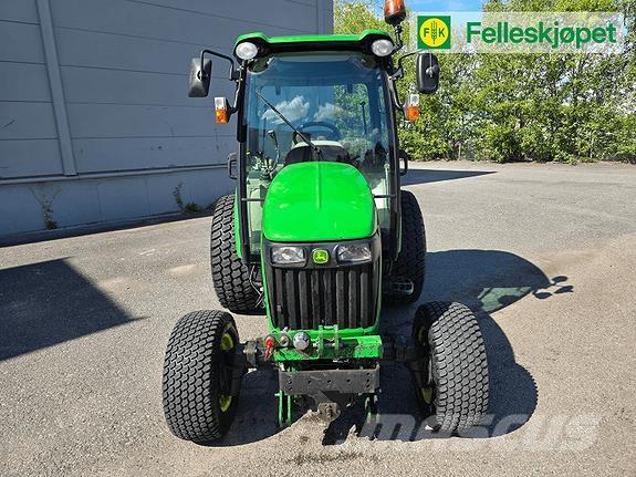 John Deere 4720 Tractores