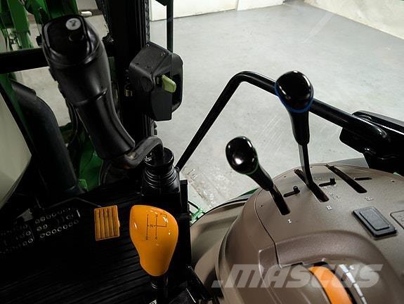 John Deere 5085M Tractores