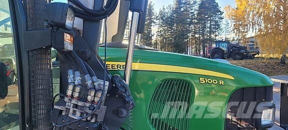 John Deere 5100R Tractores