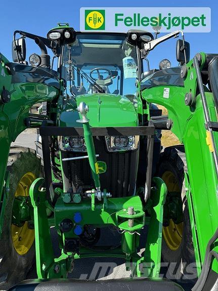 John Deere 5125R Tractores