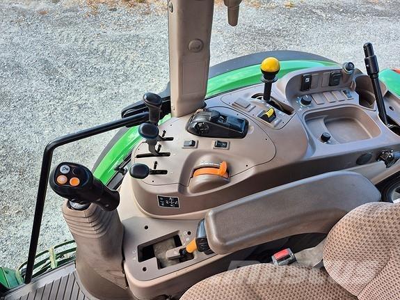 John Deere 6110MC Tractores