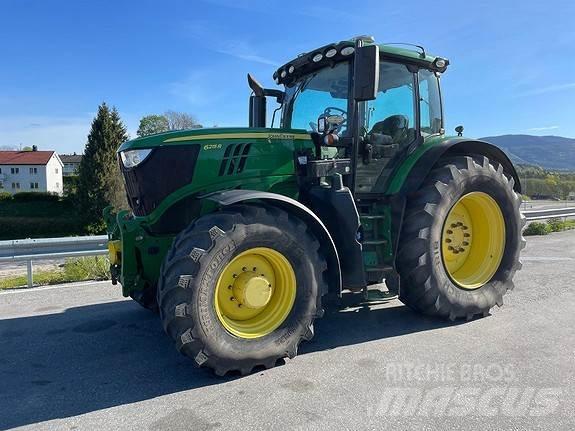 John Deere 6215 R Tractores