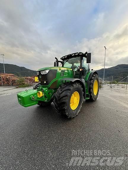 John Deere 6215R Tractores