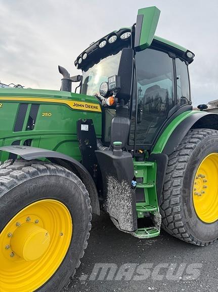 John Deere 6R 250 Tractores