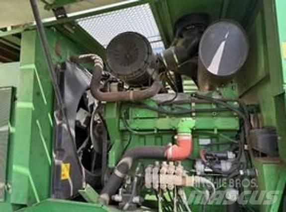 John Deere 7300 Otros equipos usados para la recolección de forraje