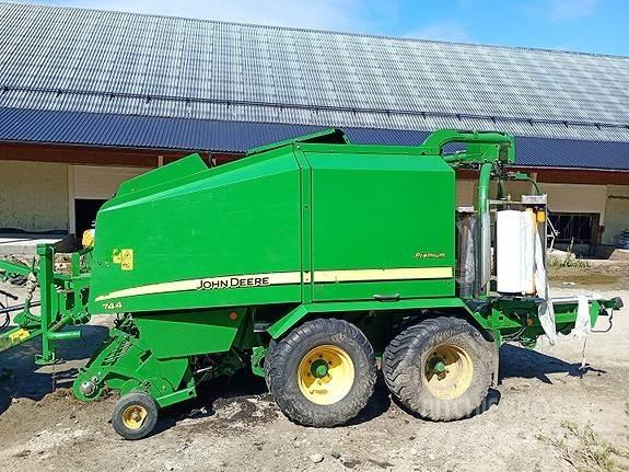 John Deere 744 Rotoempacadoras