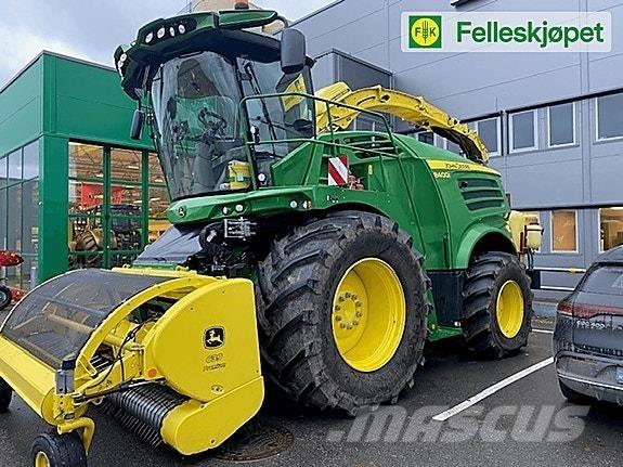 John Deere 8400 Segadoras hileradoras