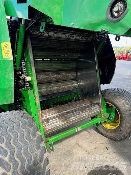 John Deere F441 Rotoempacadoras