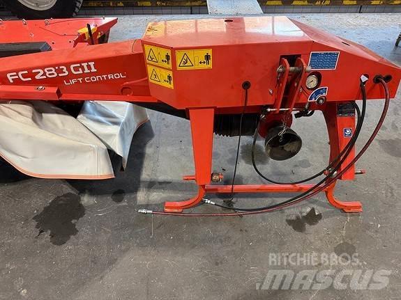 Kuhn GA283 GII-FF Otros equipos usados para la recolección de forraje