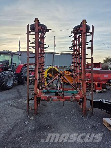 Kverneland  Otras máquinas y aperos de labranza