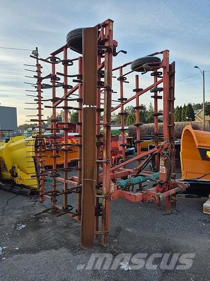 Kverneland  Otras máquinas y aperos de labranza