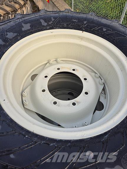 Mitas  Neumáticos, ruedas y llantas