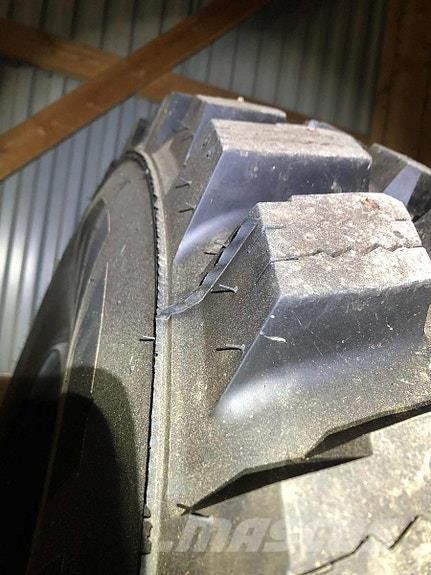 Nokian Hakka TRI Otros equipos para carreteras y quitanieves