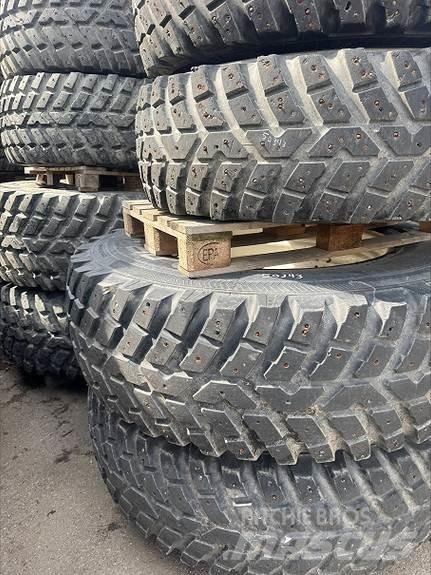 Nokian TRI 2 Neumáticos, ruedas y llantas
