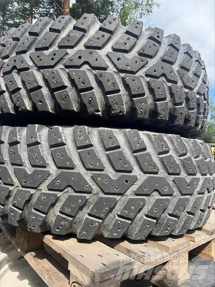 Nokian TRI 2 Neumáticos, ruedas y llantas