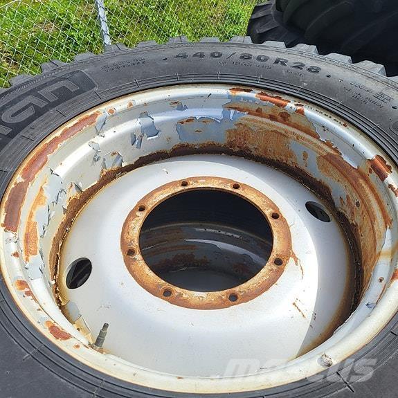 Nokian TRI 2 Neumáticos, ruedas y llantas