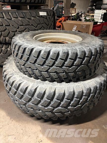 Nokian TRI 2 Neumáticos, ruedas y llantas