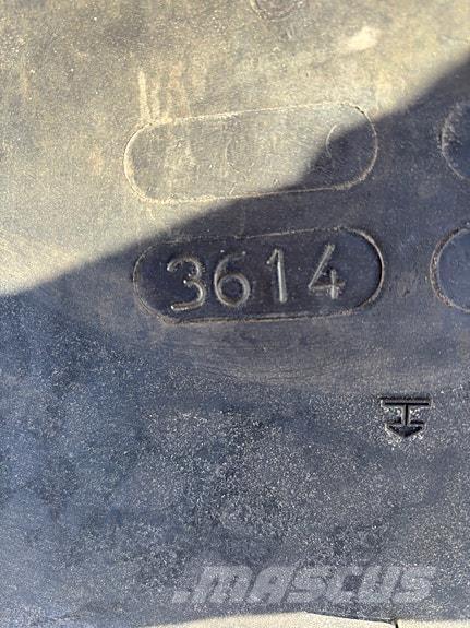 Nokian TRI 2 Otros equipos para carreteras y quitanieves