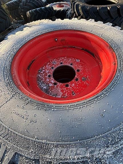 Nokian TRI2 Neumáticos, ruedas y llantas