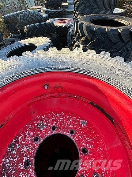 Nokian TRI2 Neumáticos, ruedas y llantas