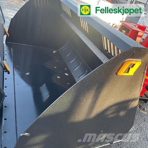 Quicke 240VL+ Otros equipos para carreteras y quitanieves