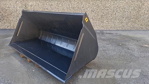 Quicke VL Neumáticos, ruedas y llantas