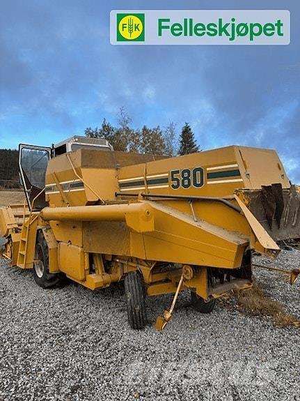 Sampo-Rosenlew 580 Cosechadoras combinadas