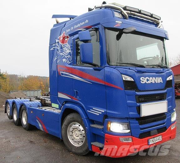 Scania R500 8x4*4 Camiones con gancho