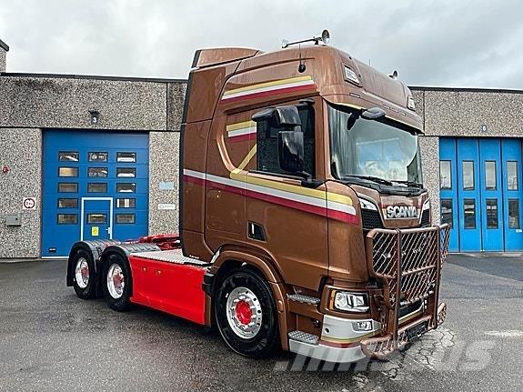 Scania R660A6X4NB Cabezas tractoras