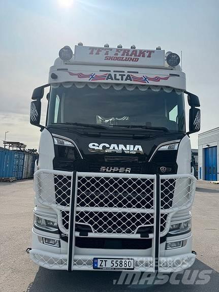 Scania S540 6X2 Cabezas tractoras