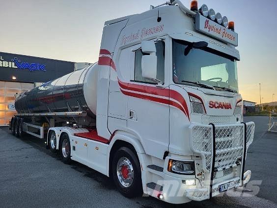 Scania S650A6X2NB Cabezas tractoras