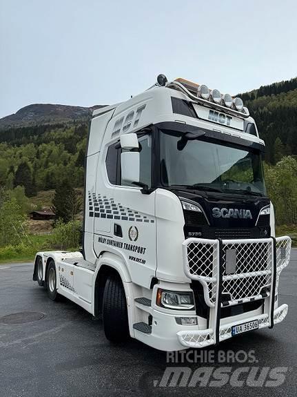 Scania S730 6x2 Cabezas tractoras