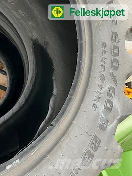 Trelleborg TM1060 Tractores