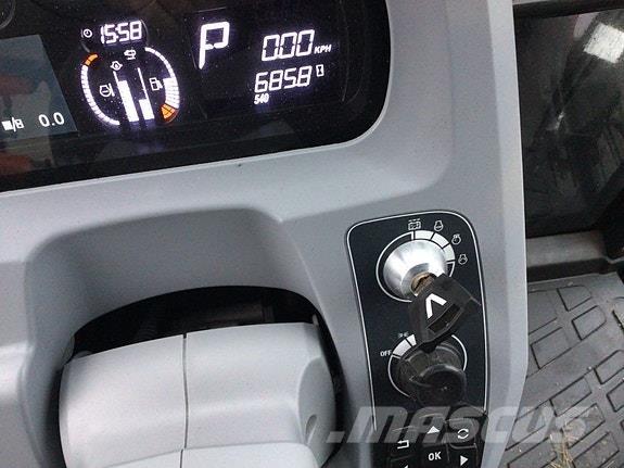 Valtra A115 Tractores