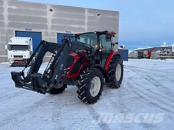 Valtra A75 Tractores
