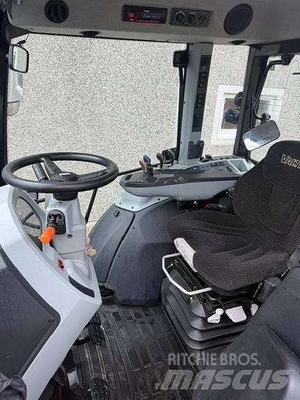 Valtra G 135 A Tractores