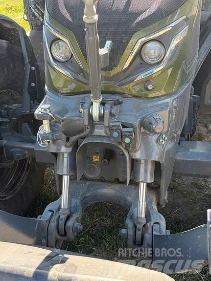 Valtra G 135 V Tractores