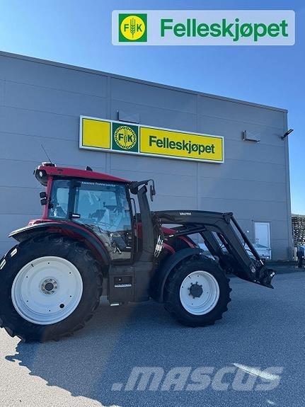 Valtra G125 Tractores